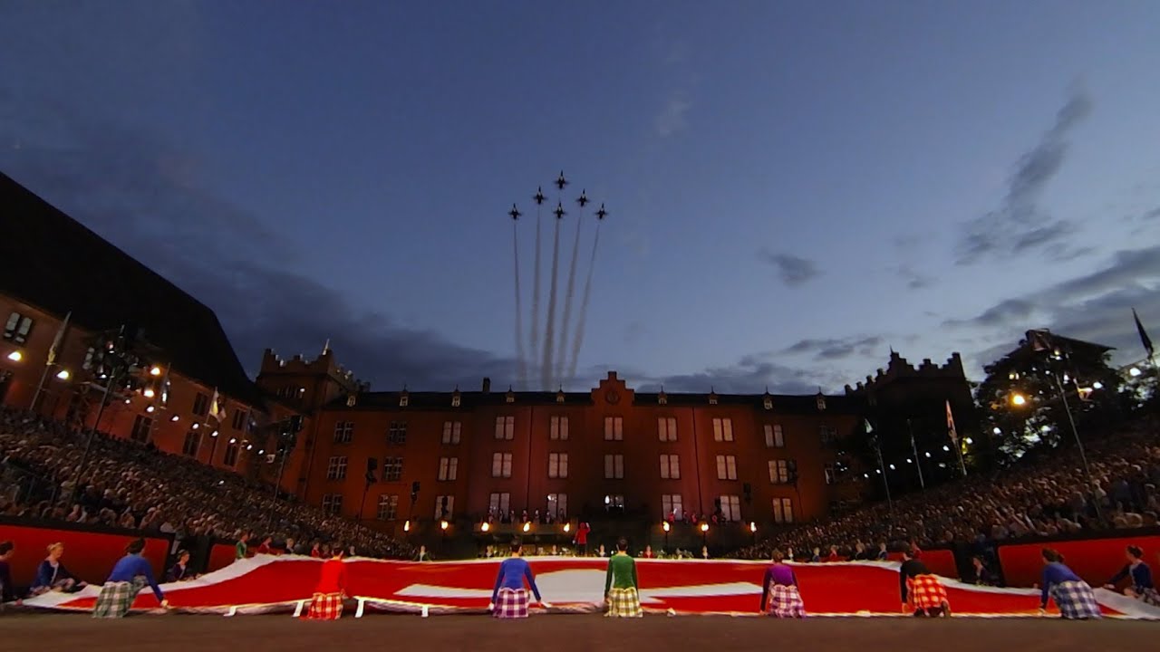 Patrouille Suisse Basel Tattoo 2015, Basel (Switzerland)
