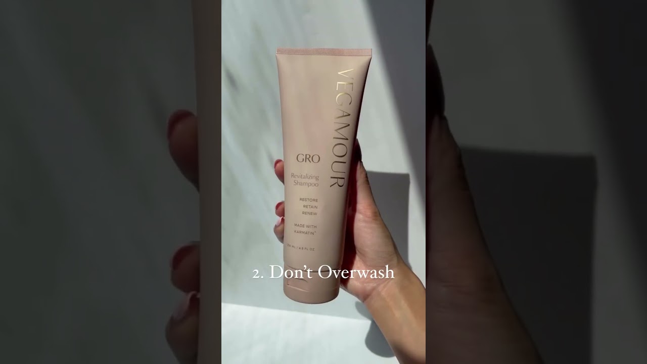 How To Fix An Oily Scalp and Dry Hair 