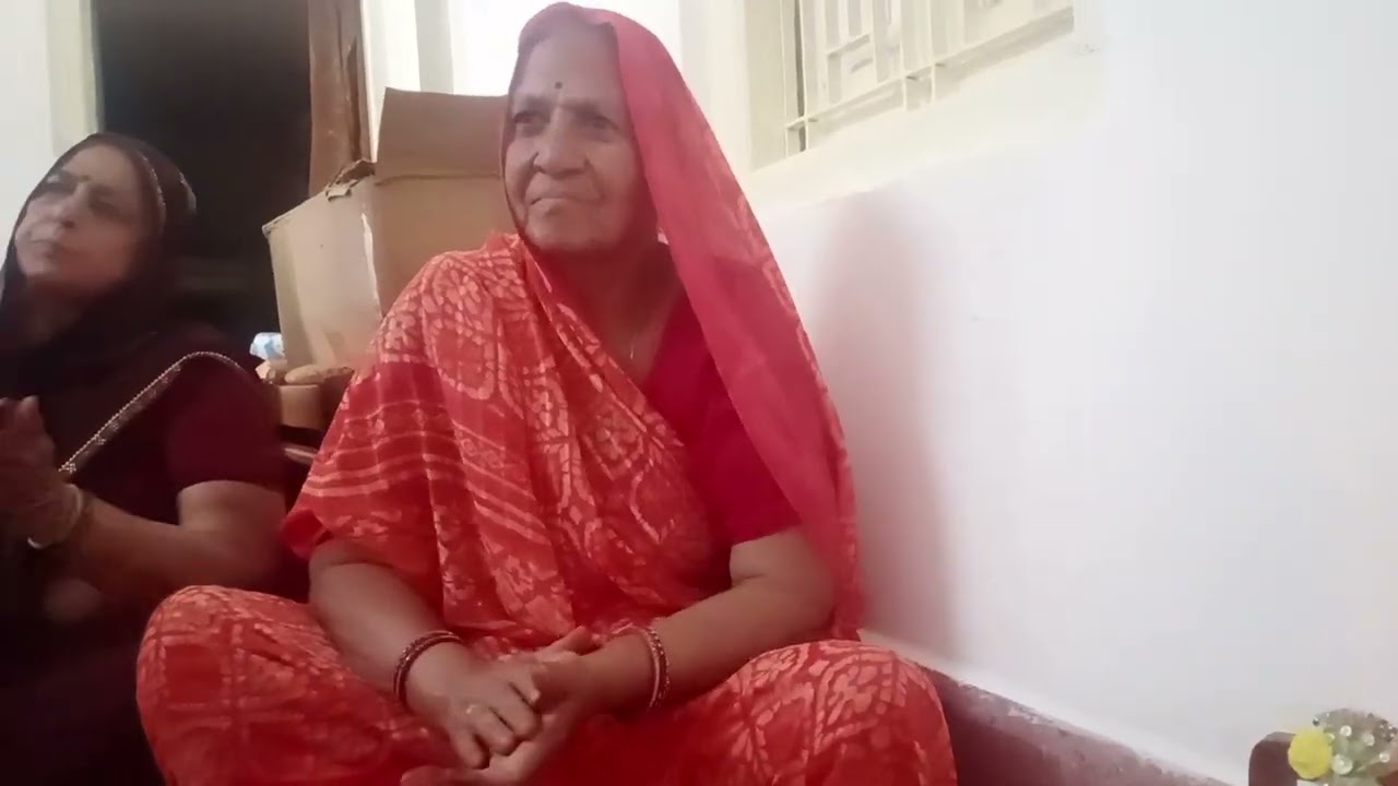 Tu kitni dur bashgo savariya - Bhajan