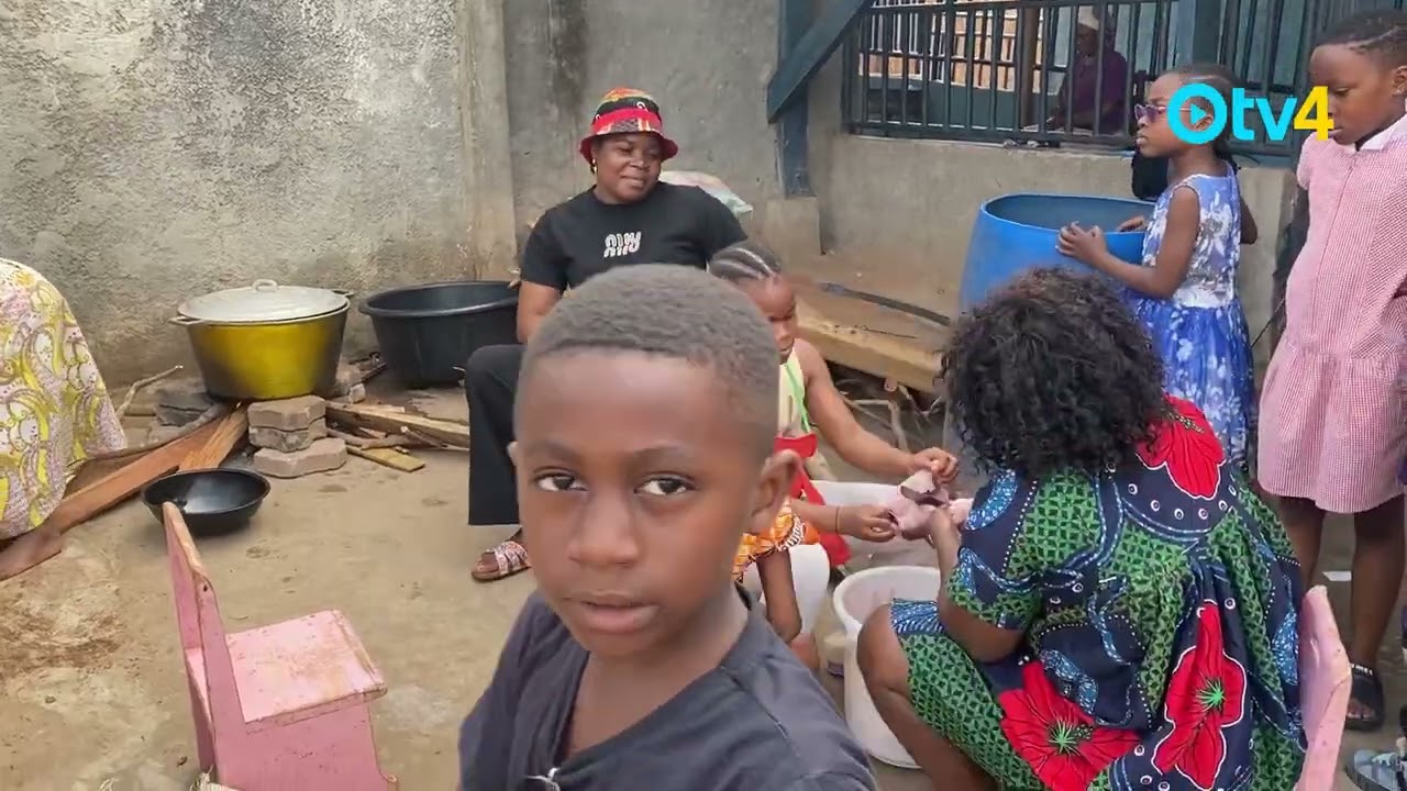 JOURNÉE CULTURELLE ET DU DÉGUISEMENT À L'ÉCOLE CATHOLIQUE PÈRE MONTI 
