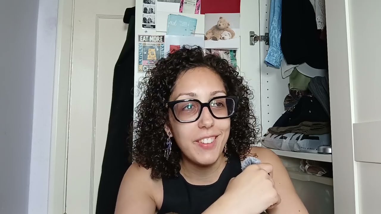 Trying YouTube Now That I'm 30 And Bored With Life