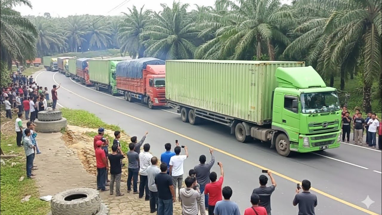 Para sopir truk bermuatan berat Sepot jantung Ketika Melintas di Tanjakan Bukit Kodok 
