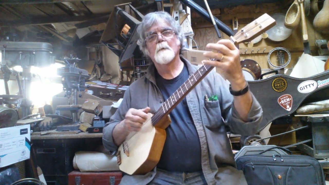 Octagonal Wood Top Banjo