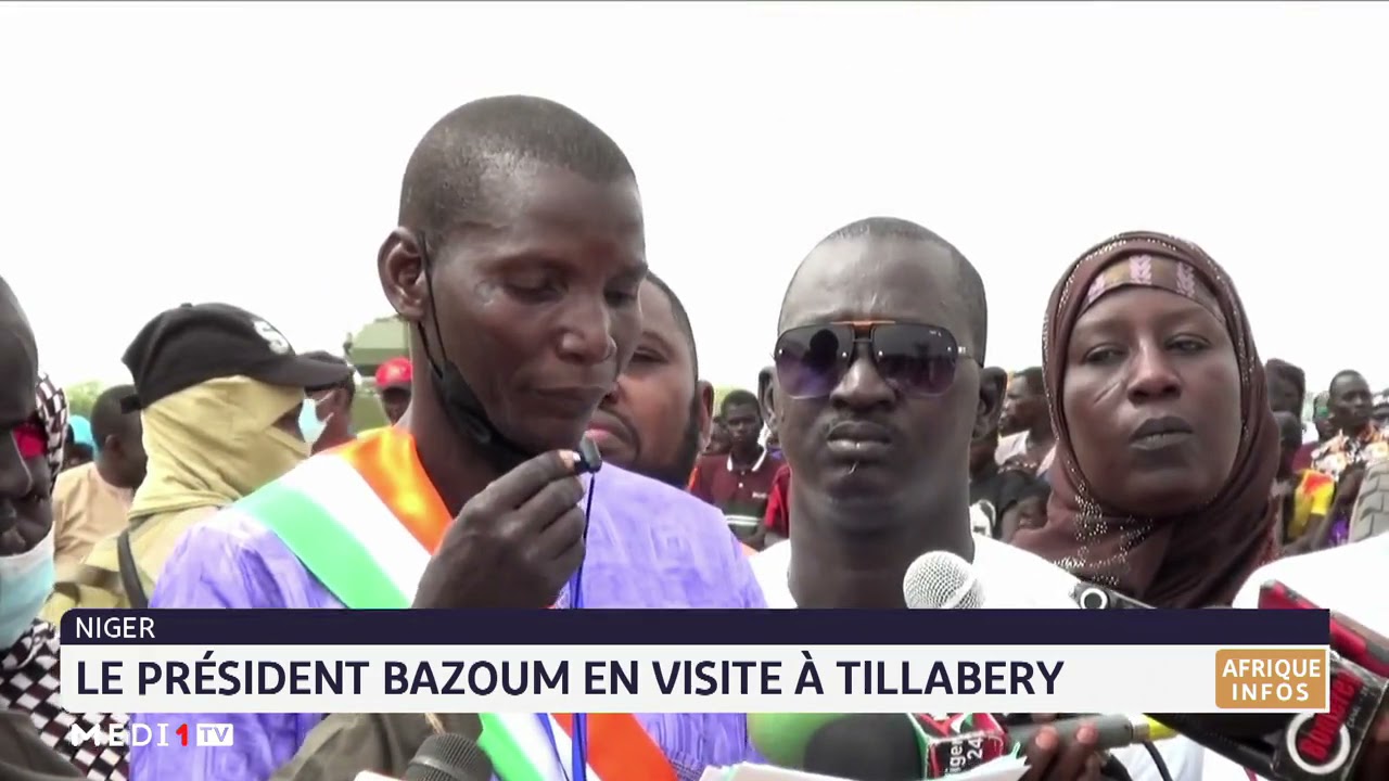 Niger: le président nigérien Bazoum achève sa tournée à Tillabéri