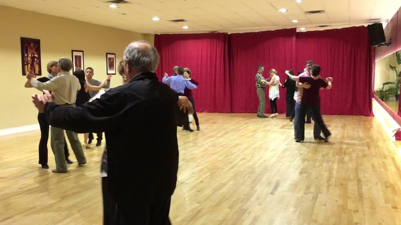 Beginner Waltz Class at Dance With Us Ottawa