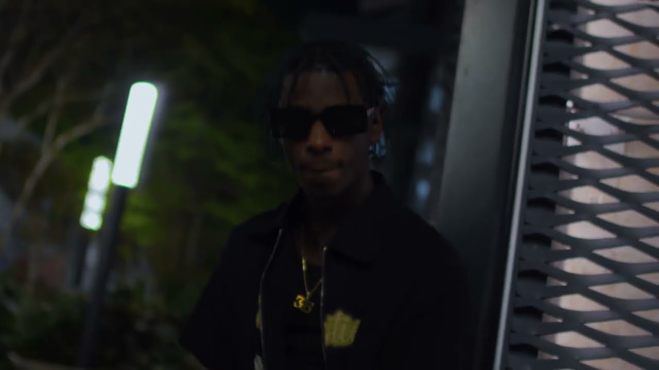 Lil 3B - Distractions (Official Music Video) Shot By : VideoShootShawty