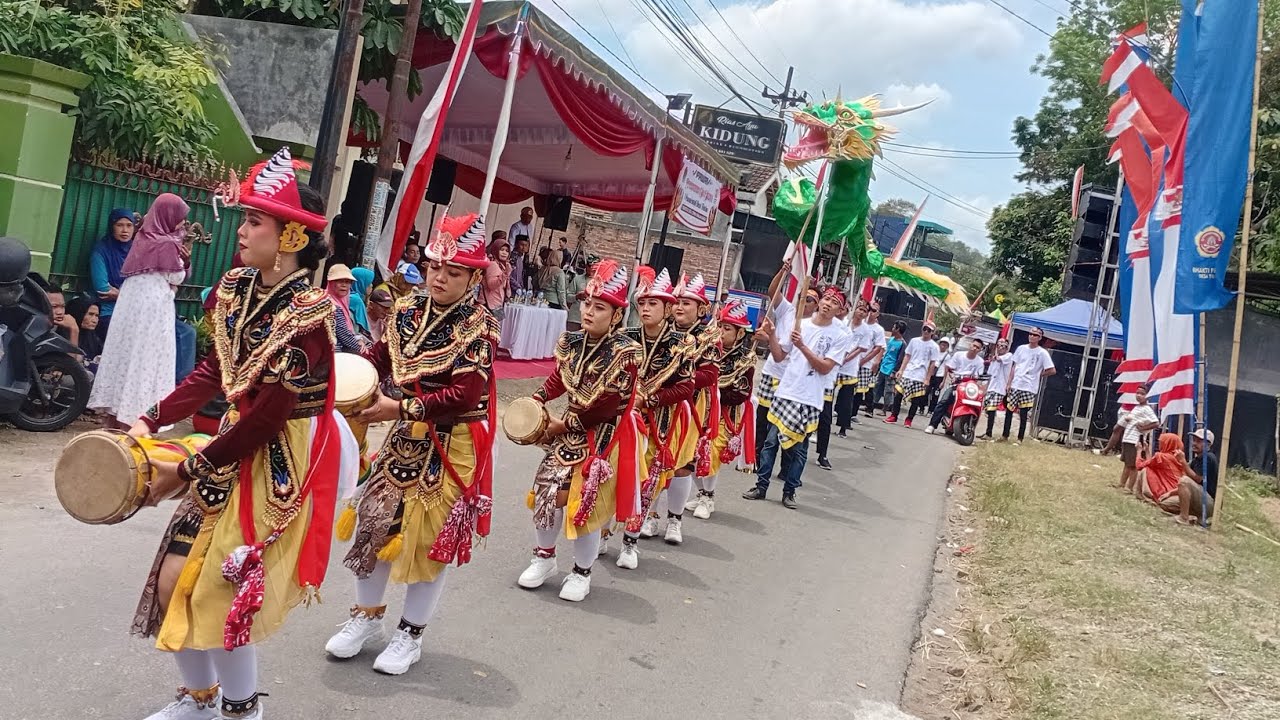 Derap Mahardika karnaval Desa Tiudan 2025