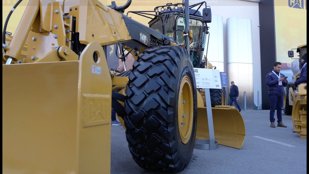 Why This Front Blade Feature Makes The CAT 140 A Game Changer?