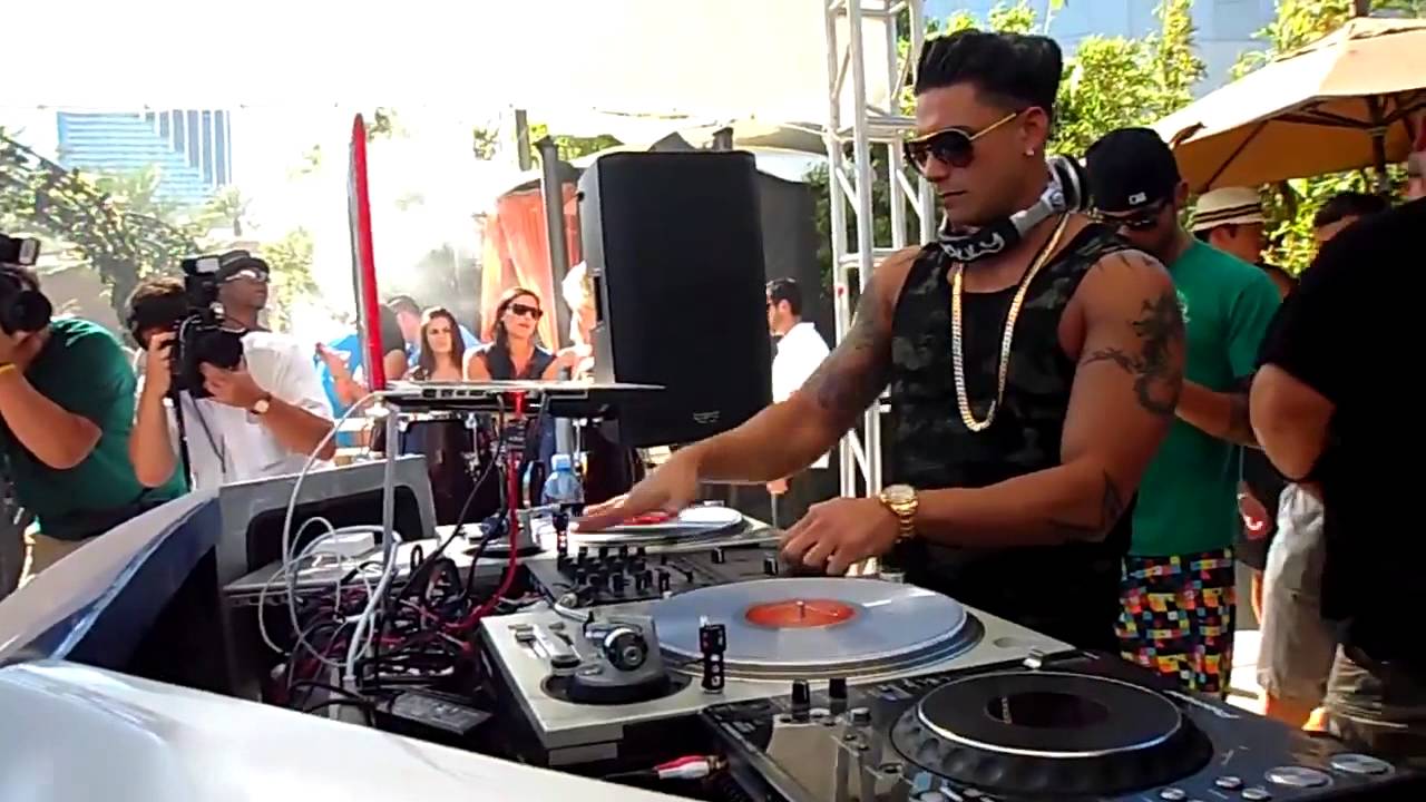 DJ Pauly D FAIL
