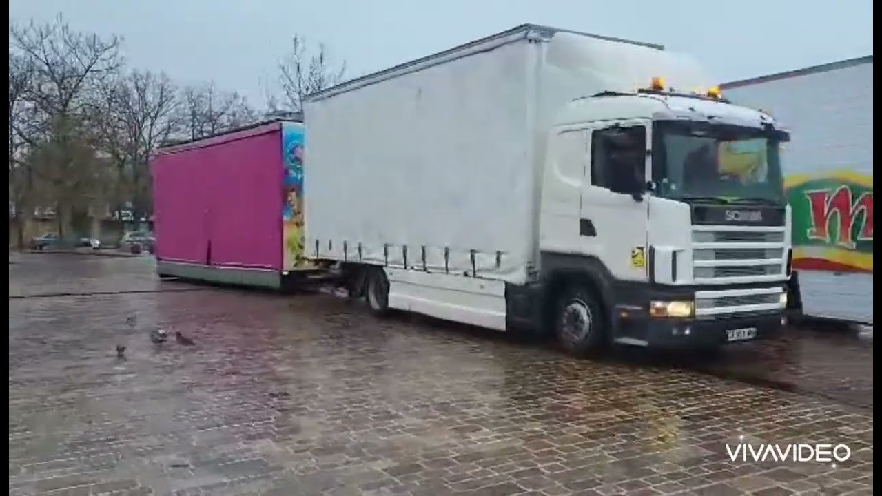 convois f&ecirc;te foraine de carnaval de Metz place de la R&eacute;publique f&eacute;vrier 2023