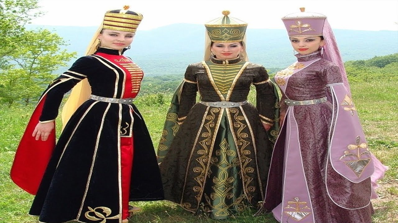 هل تعلم مَن هم الشركس وما علاقتهم بالظاهر بيبرس؟؟ وما هي ديانتهم وتاريخهم وعاداتهم الغريبة ؟