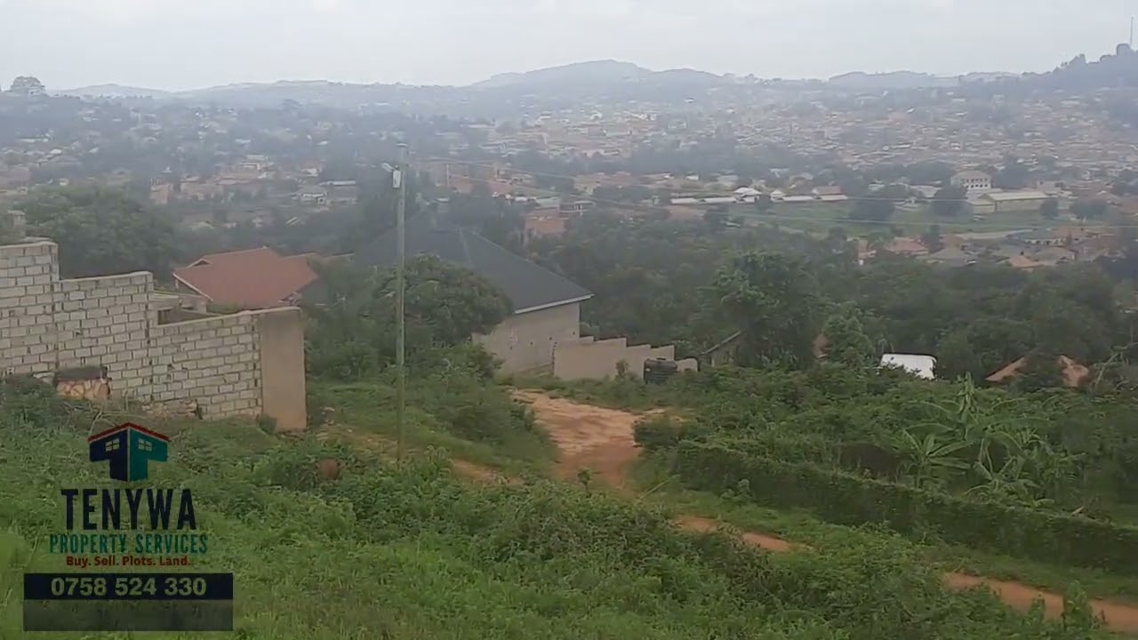 Wakiso Kayunga Strategically Located 100 By 50ft Plot For Sale with A Ready Land Title