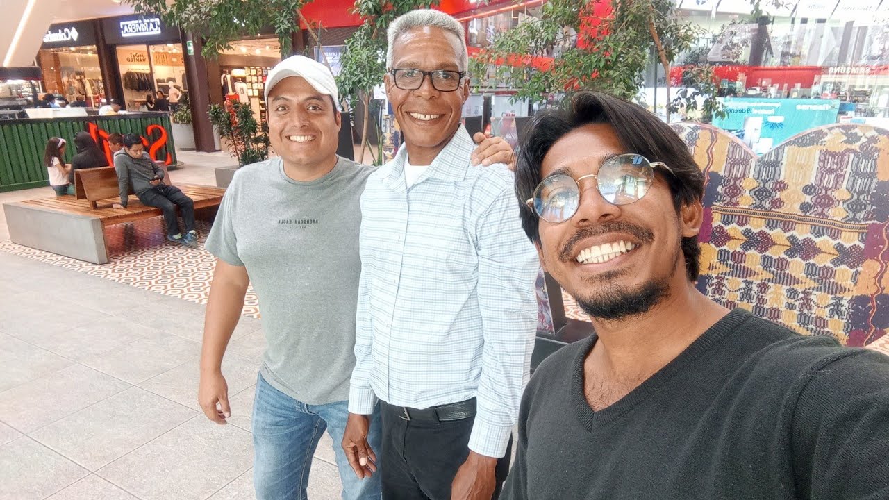 Podcast con estudiantes de EAV Guatemala.
