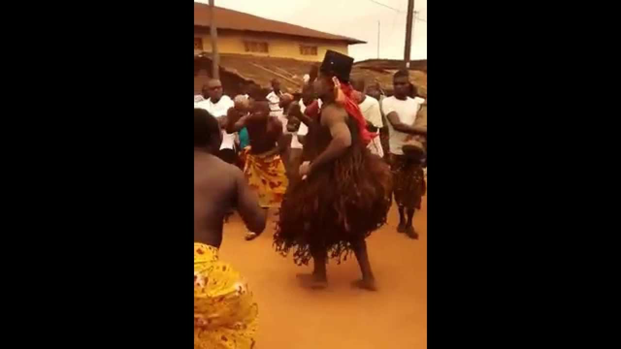 Fête de génération à Memni  les Gnando s'amusent