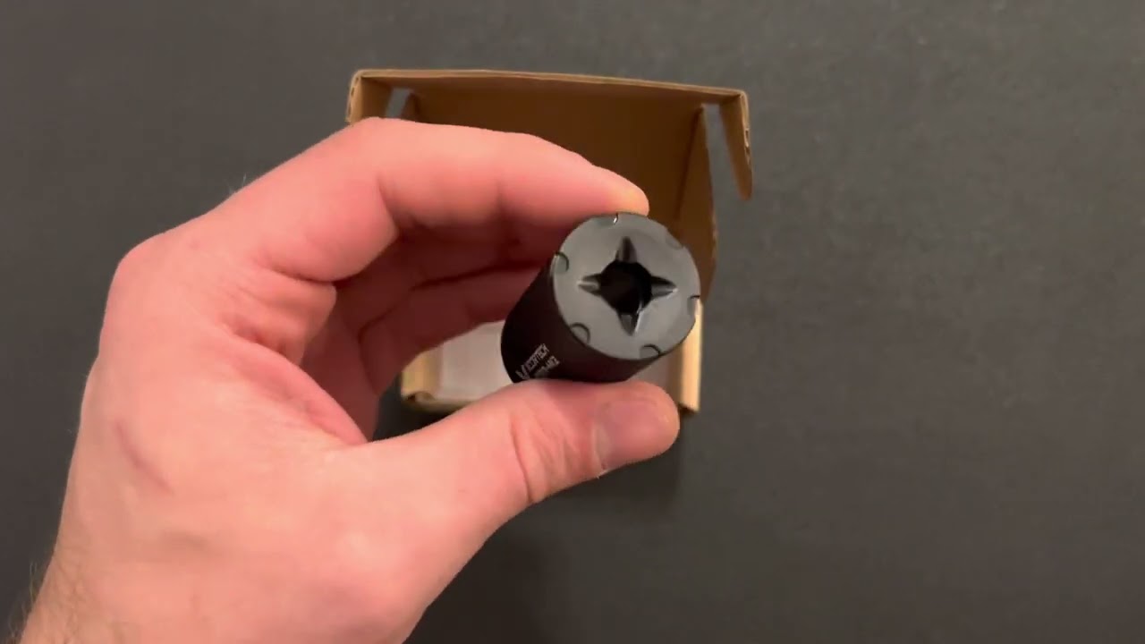 Unboxing ASG XCORTECH XT301 MK2 UV Tracer