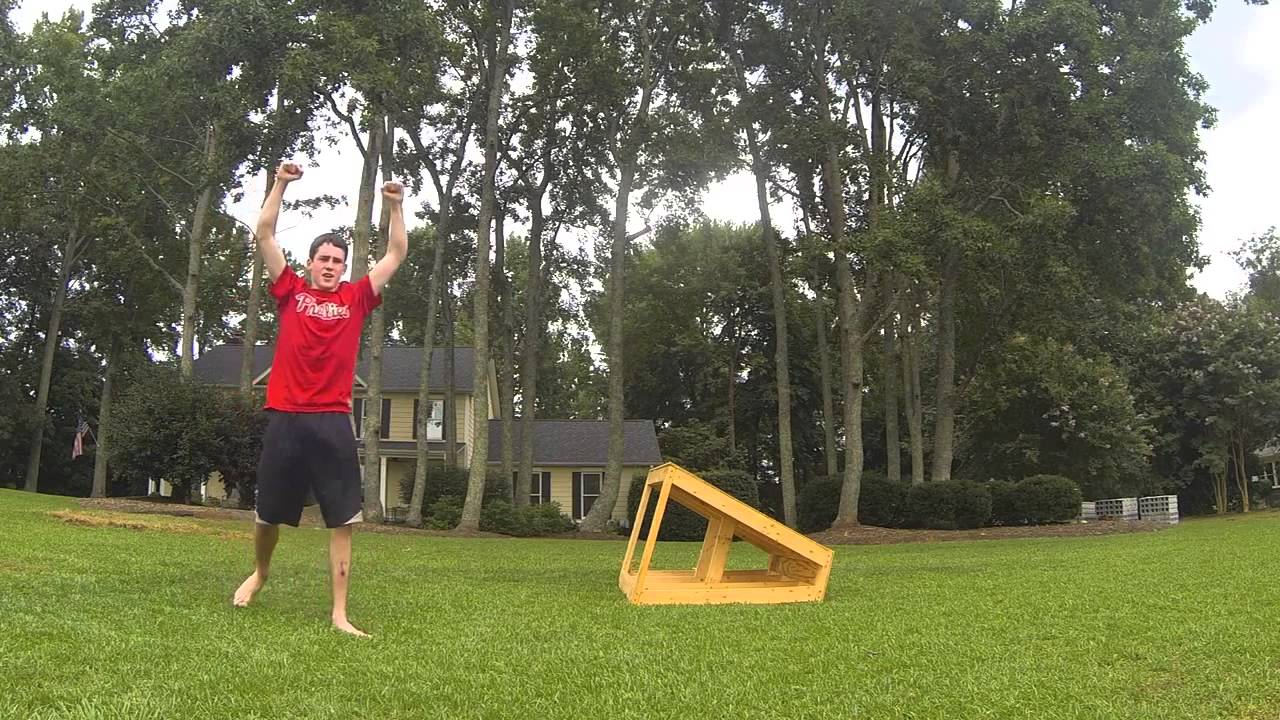 Double Sideflip Landed Outside - 14 Year Old Parkour and Freerunning