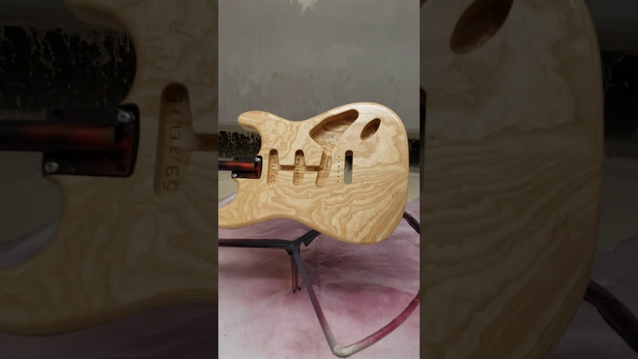 Painting an aged white blonde stratocaster