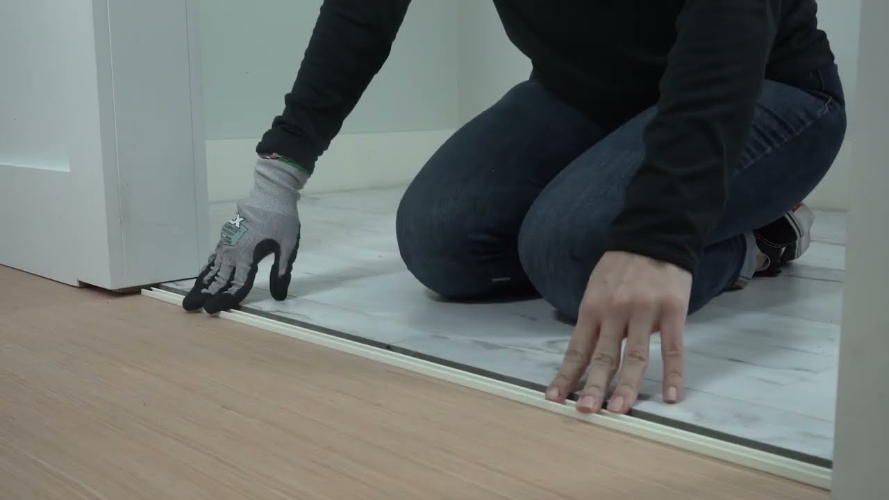 How to Install SMARTCORE Tile T-Molding