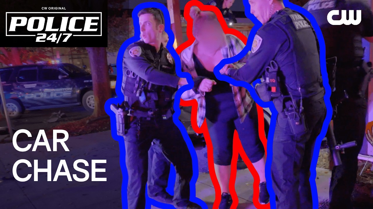 Cops Pursue Stolen Vehicle in High-Speed Chase | Police 24/7 | The CW