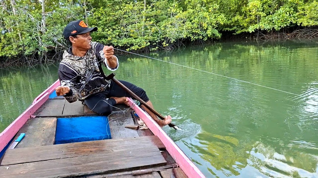 GAWAT!!!! PERAHUKU SAMPAI TERSERET SAAT TARIK MENARIK DENGAN IKAN INI