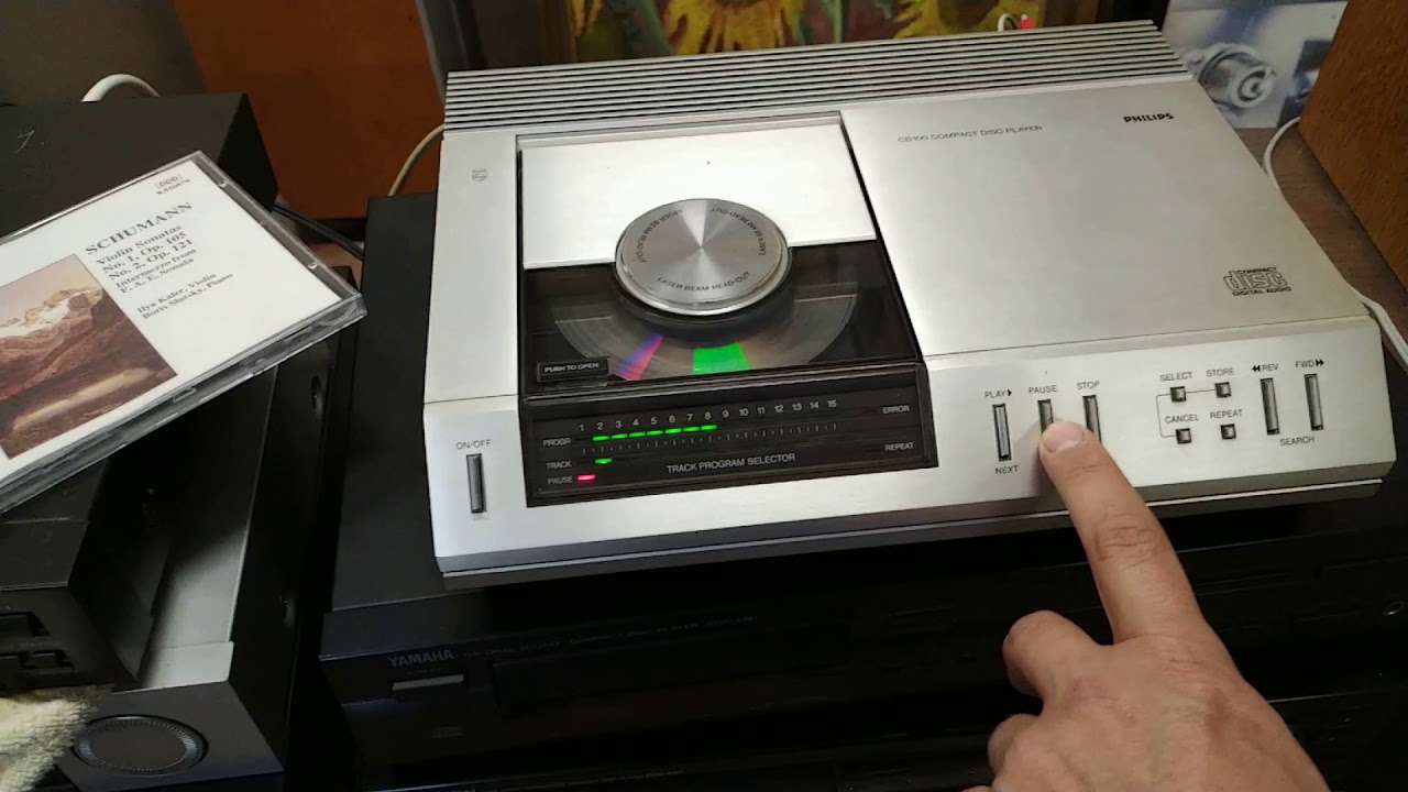 Philips CD100 CD 100 player 1983
