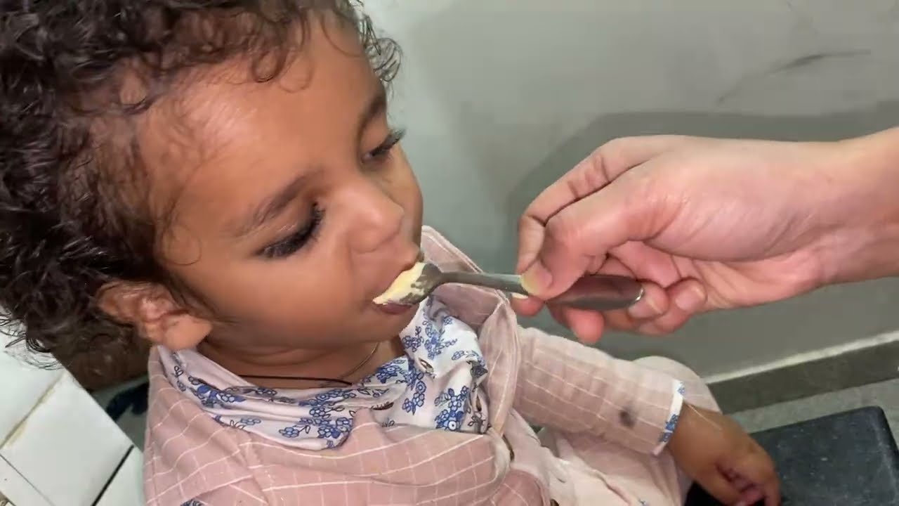 “मम्मी की स्मार्ट ट्रिक… लॉलीपॉप की जिद आइसक्रीम में बदल गई! 😂