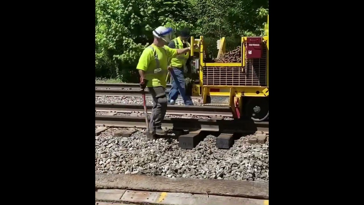 Who knew this railroad job still existed? Watch track repair with old-fashioned HUGE sledgehammers!