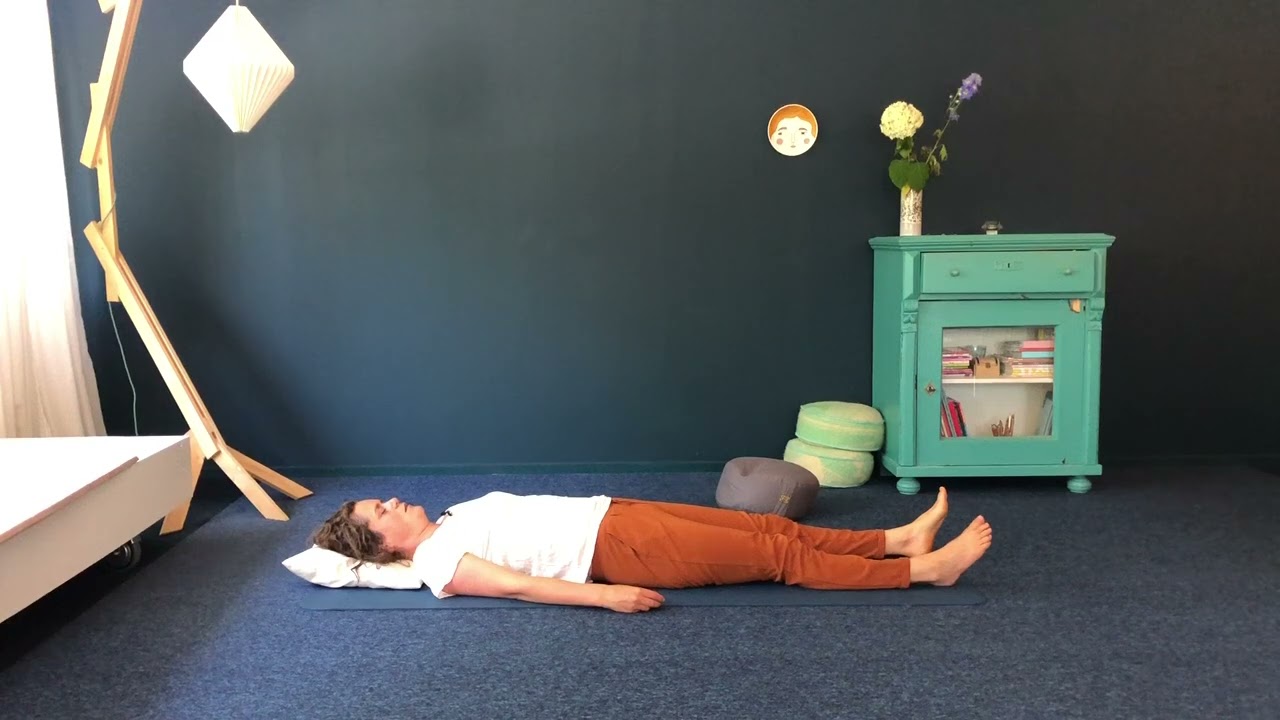 Mindful Bewegen Liggend | Mindful Met Roos