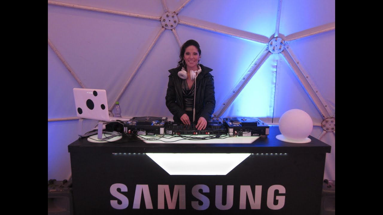 Dj Plastik Reality Mundos Opuestos 1 Fiesta Samsung Serie 7 Chronos