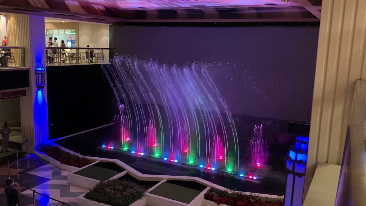 Grand Indonesia Fountain Show - November 2021 - New Look