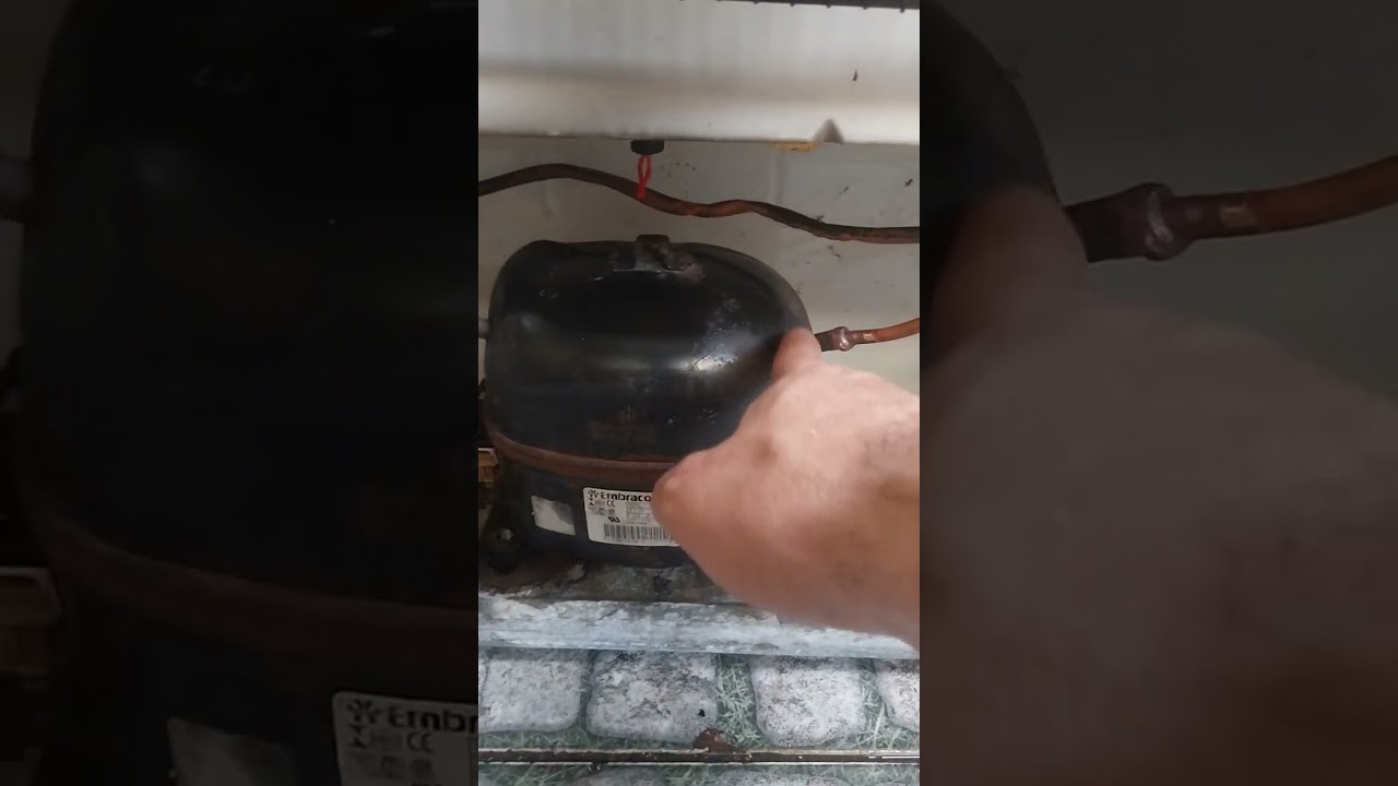 Lado certo de instalar a válvula Schrader no motor ( Valvula de Serviço)