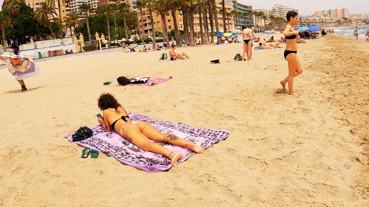 🇪🇦☀️🏝️VILLAJOYOSA SPAIN BEACH / COSTA BLANCA / BEACH WALK 4K / 4K 60FPS VIEW 🎥