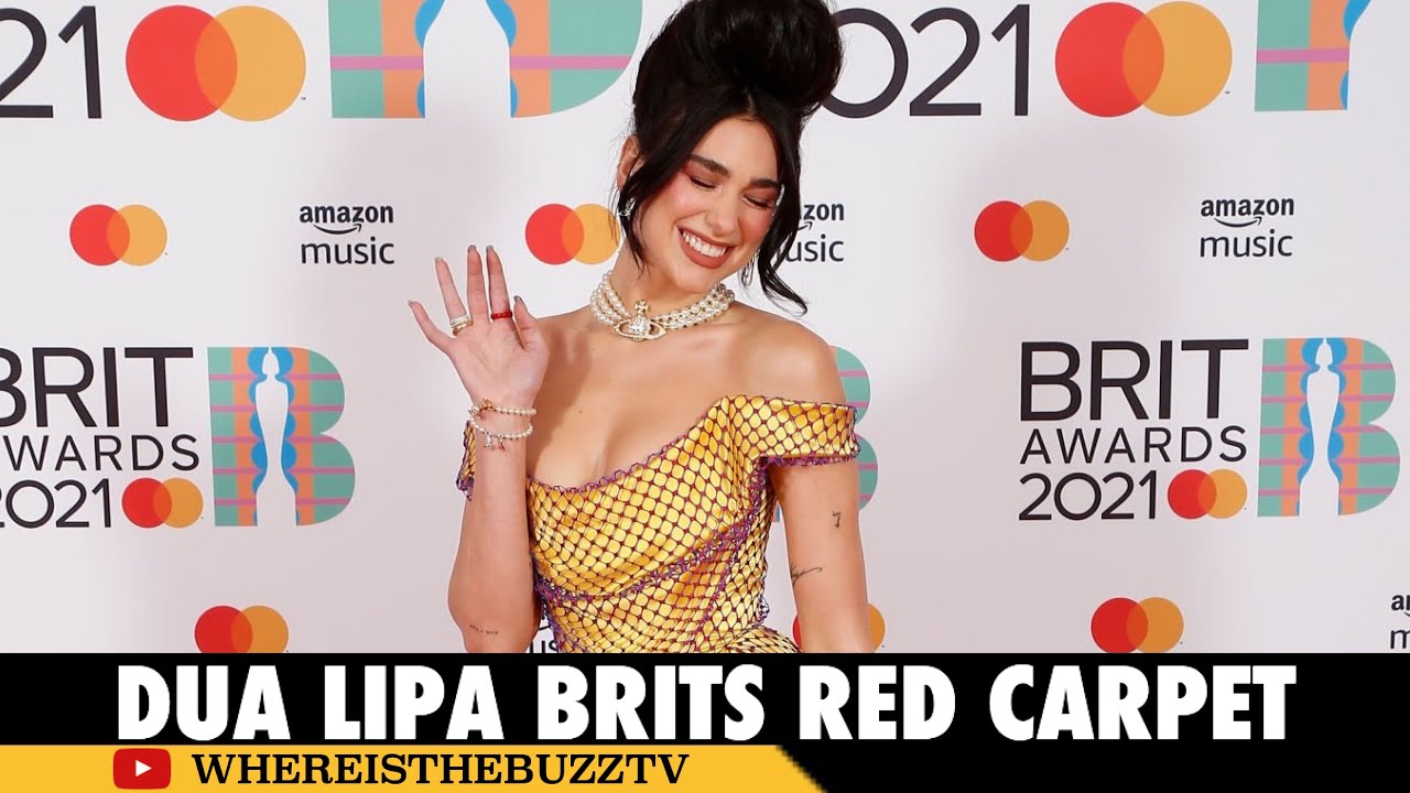 Dua Lipa Looks Gorgeous on the BRITs Red Carpet 😍😍😍