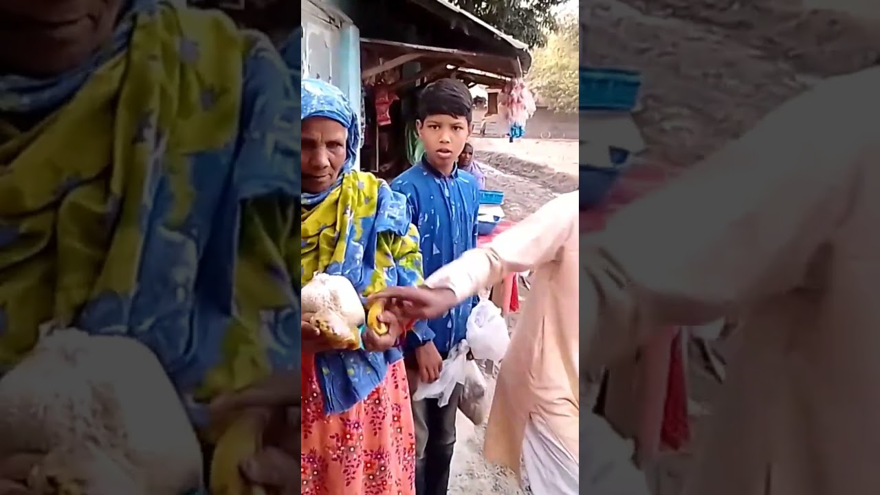 Alhamdulillah helping poorwomen #help #humanity #poor #humanservices #poorwomen #love #vlog #needy