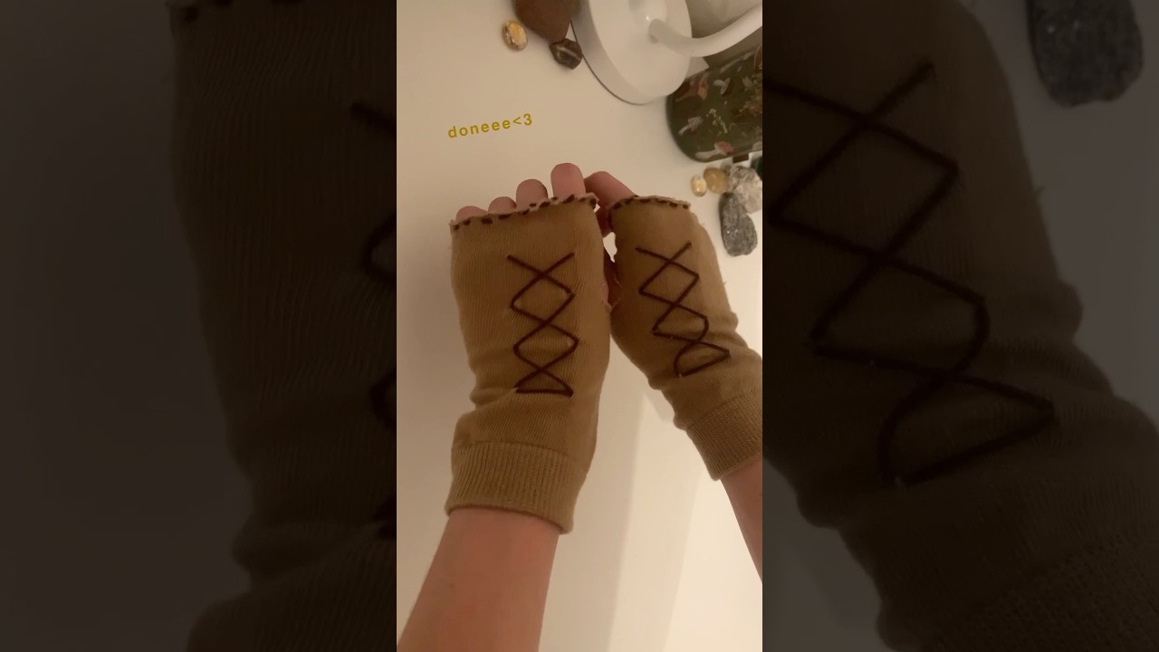 diy fingerless gloves #diy