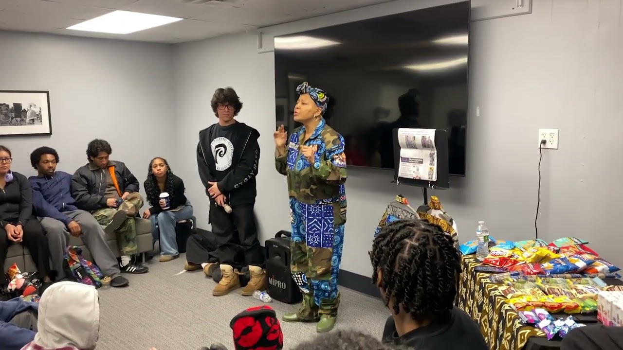 2ND ANNUAL BLACK POETRY WORKS: Poet Roni Girl Part 1