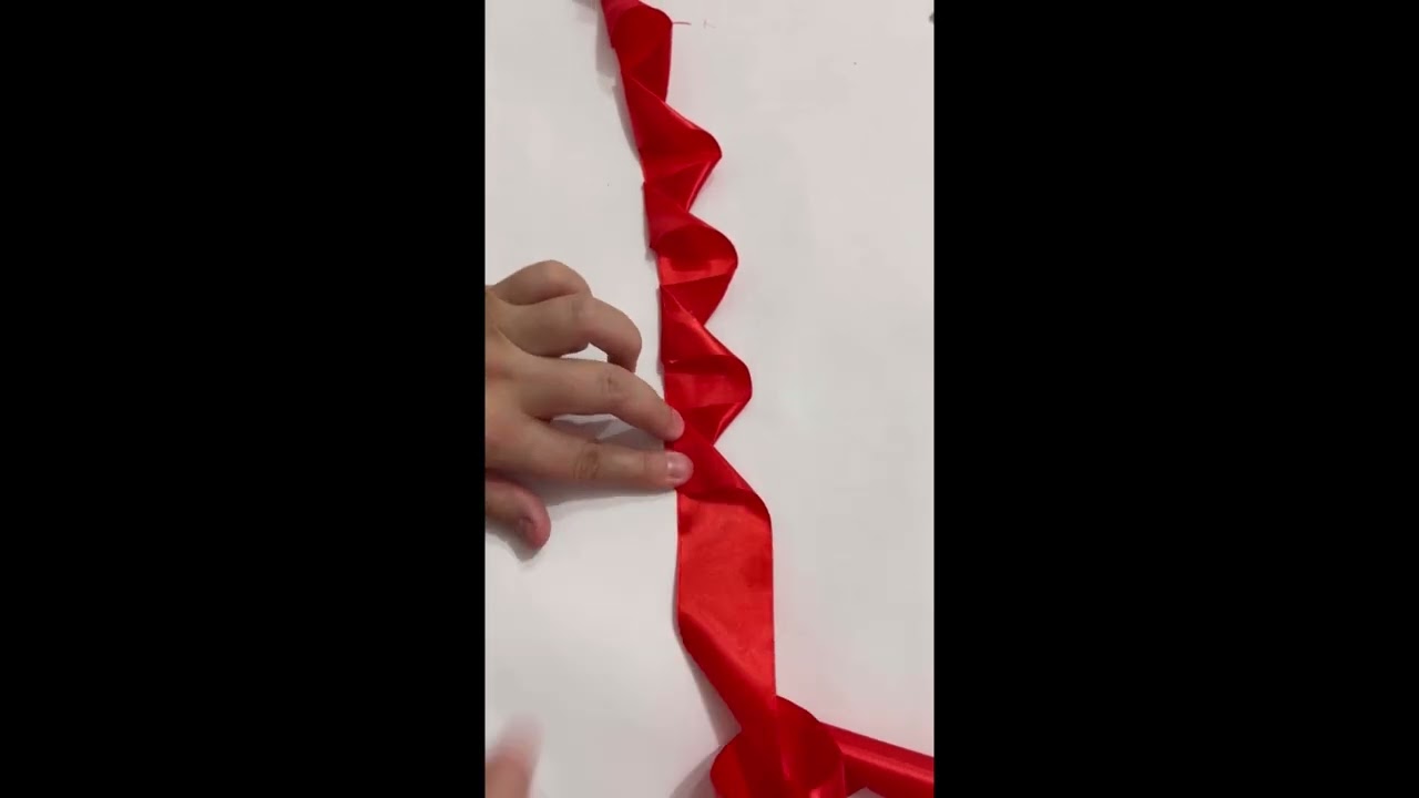 Очень быстро! Роза не срезая ленту! Самый быстрый способ сделать розу из атласных лент!