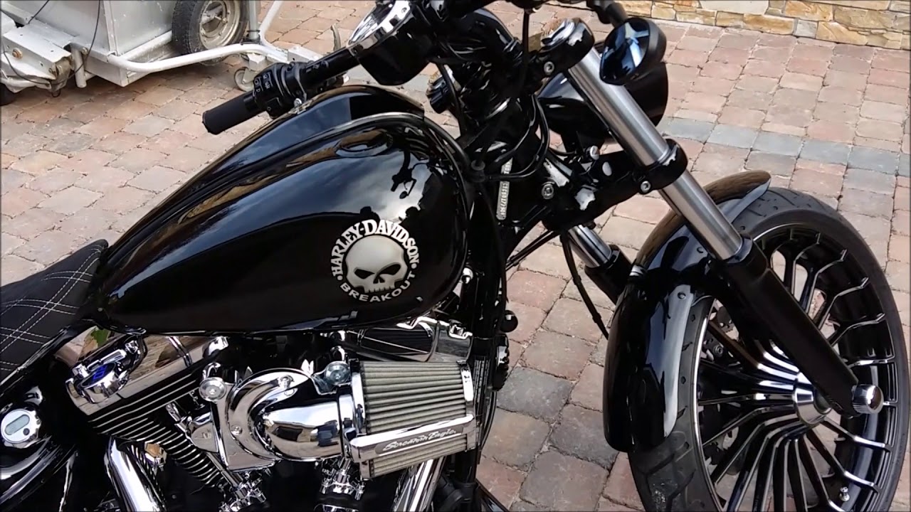 Harley Davidson FXSB Softail Breakout Custom