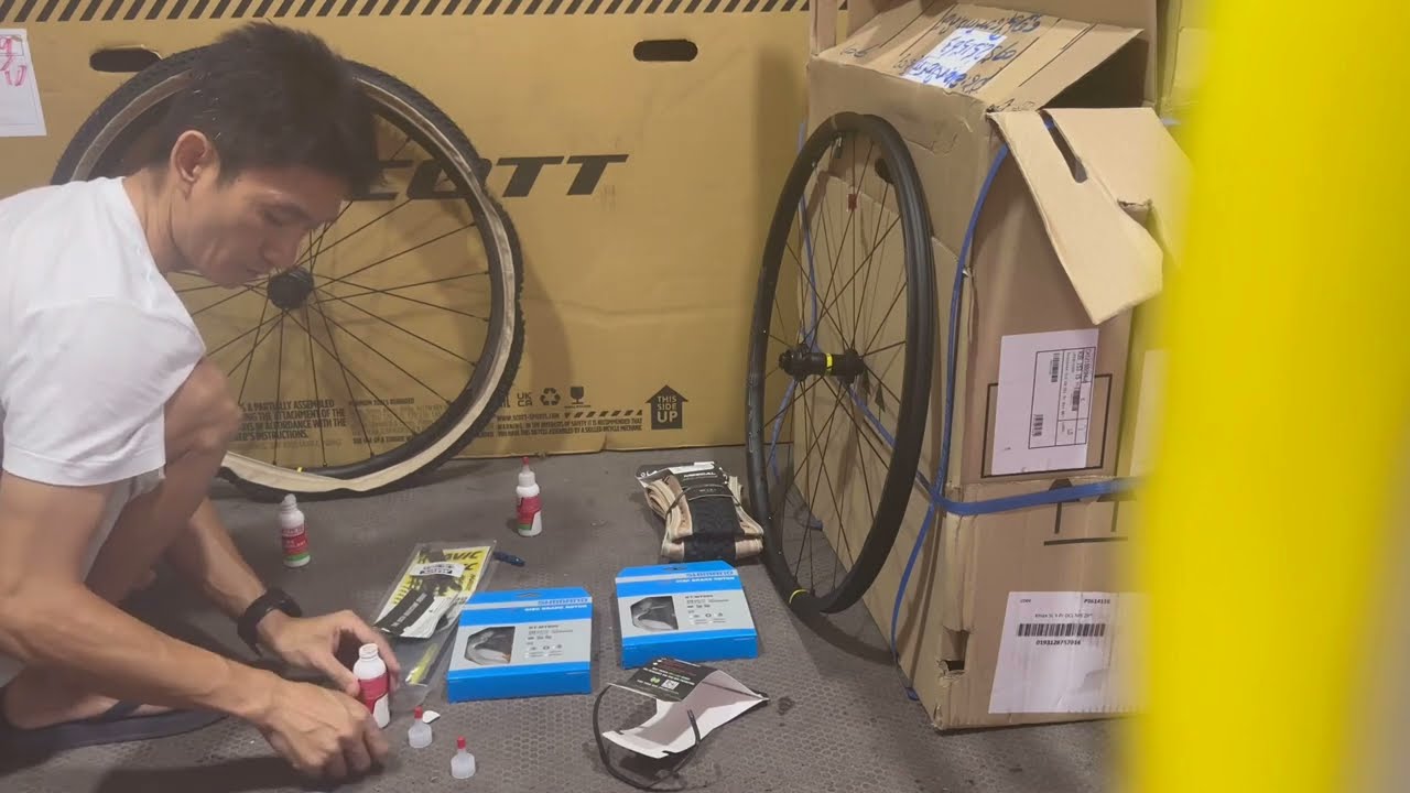 MAVIC CROSSMAX SLS 29” boost wheel set ,Vittoria Mezcal XC-Race tire #tubeless tire installation