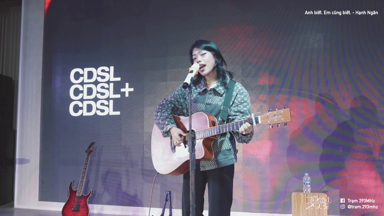 Hạnh Ng&acirc;n - Anh Biết Em Cũng Biết (Live at Ha Trang Show)
