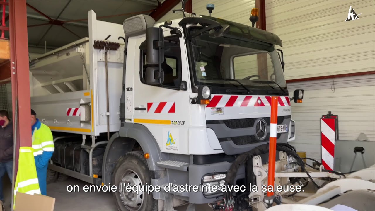AU COEUR DU SERVICE PUBLIC DÉPARTEMENTAL - MAISONS DU DÉPARTEMENT
