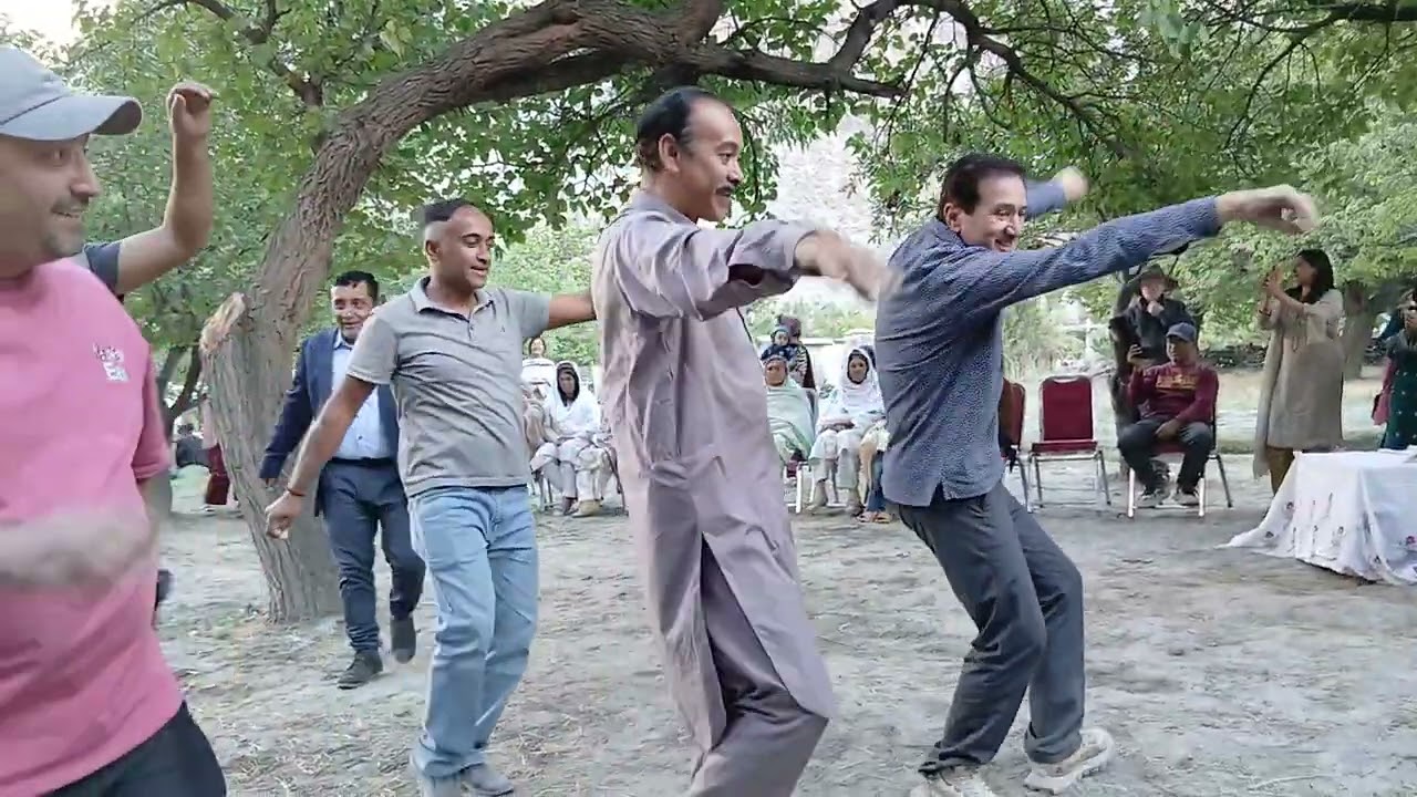 Bazmi ||alghani || hareep Hunza local dance 