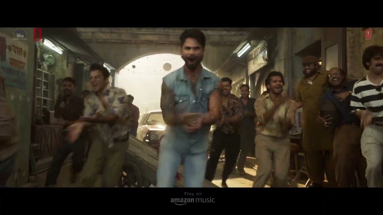 O'Romeo:Paan Ki Dukaan |Shahid K, Disha P|Sajid N |Vishal B | Gulzar |Sukhwinder S | Rekha B |Feb 13