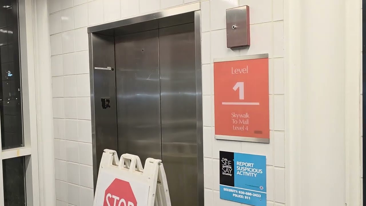 Otis LRV Hydraulic Elevators (1 Out of Service) at the Orange Garage at Oakbrook Center