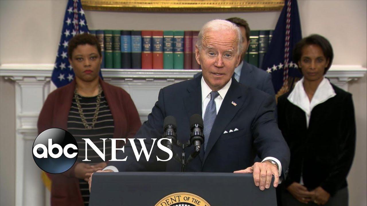 Biden touts plunging deficit, blasts Republicans&rsquo; economic plan l ABC News