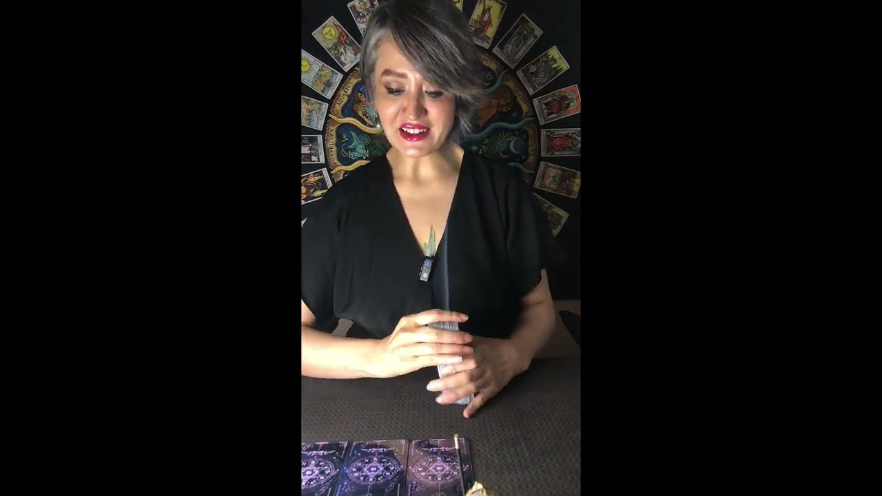 AKLINDAKİ KİŞİYLE İLİŞKİNİZ NEREYE GİDİYOR 🤔✨#tarot #aklındakikişi #keşfetteyiz #astrolojı 