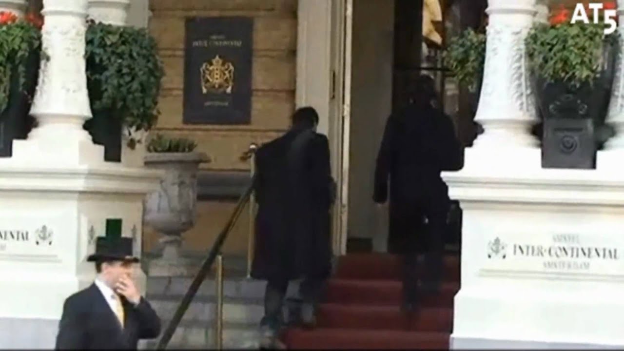 Keanu Reeves in Amsterdam 02-05-2010