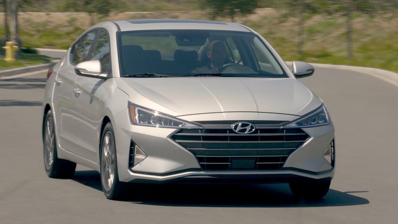 2019 Hyundai Elantra | Driving, Interior, Exterior (US Spec)