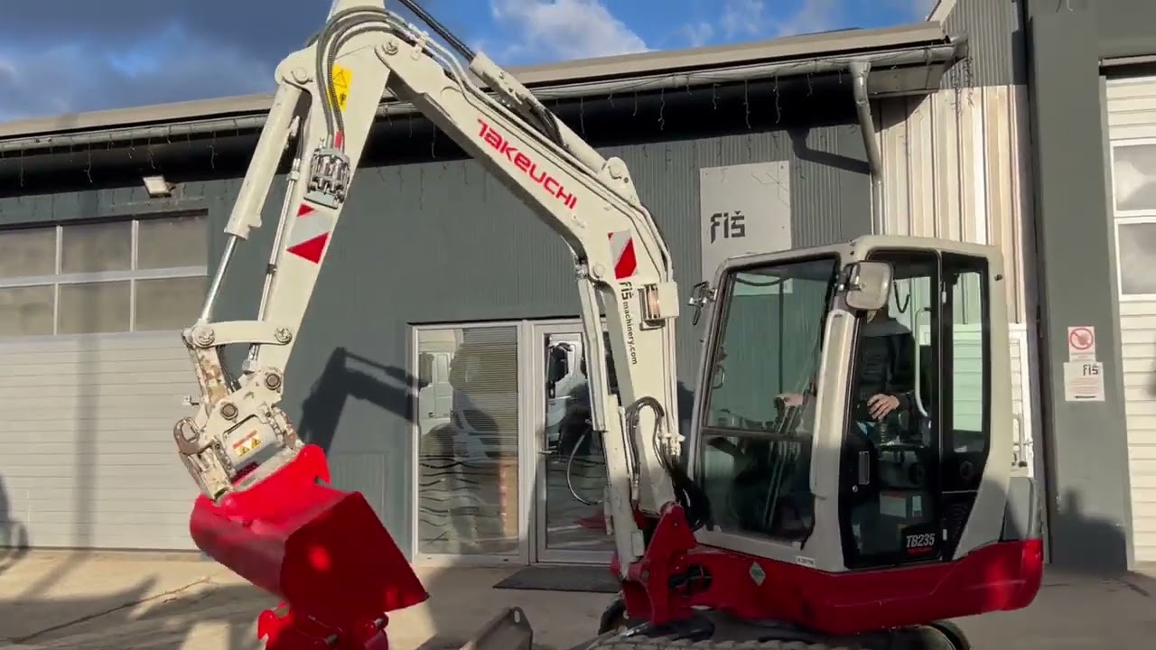Takeuchi  TB235 - POWERTILT - 3X BUCKETS - 2016 YEAR (VERKAUFT)