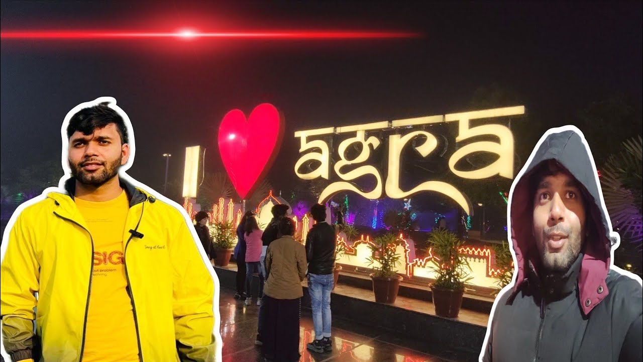 Place to visit in Agra at night| selfie point agra Fatehabad road | Agra tourist place vlogs